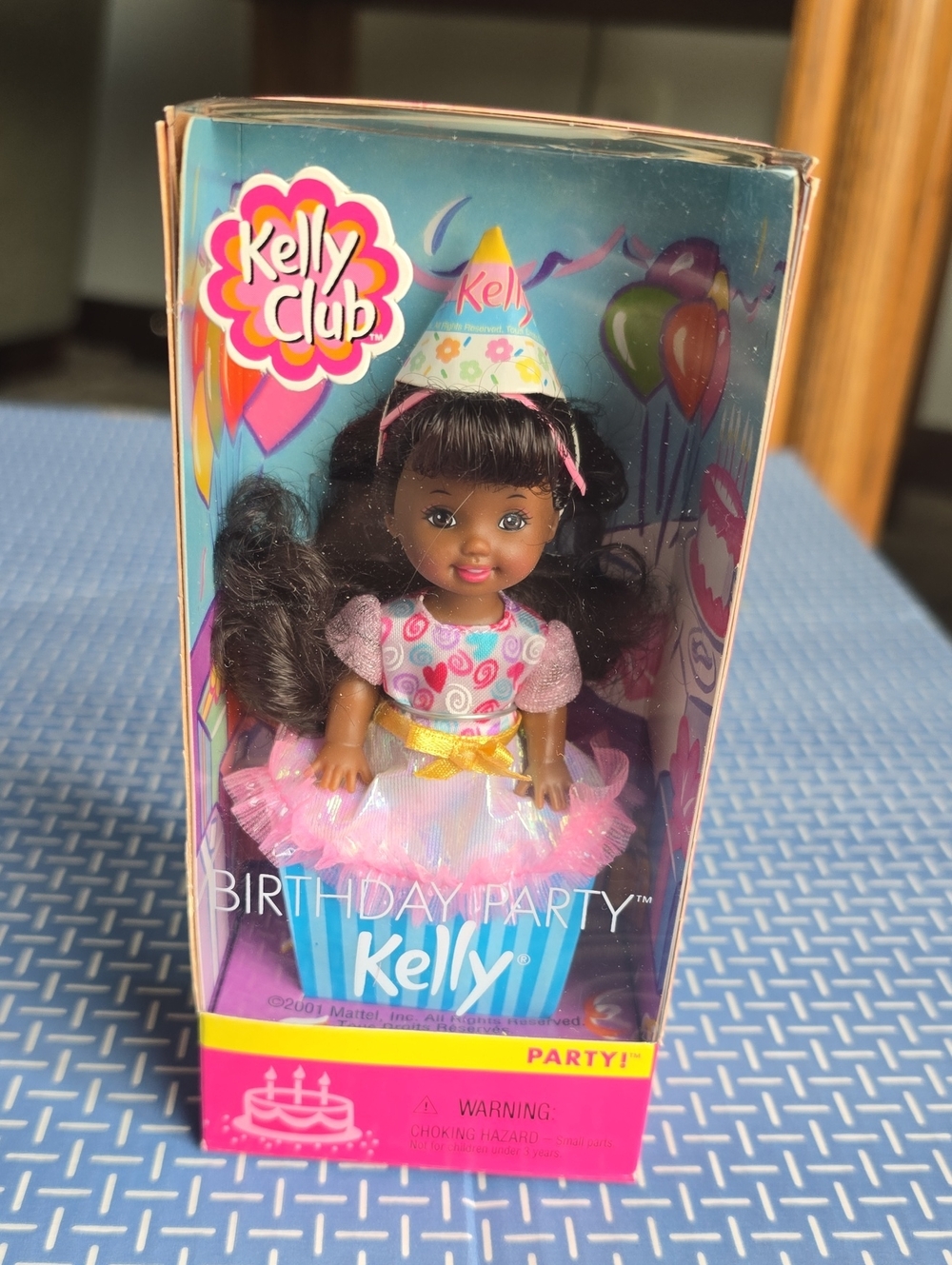 Kelly Club Birthday Party Doll -2001 - Picture 2 of 8